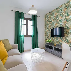 Mahostly Comillas Pa Appartement